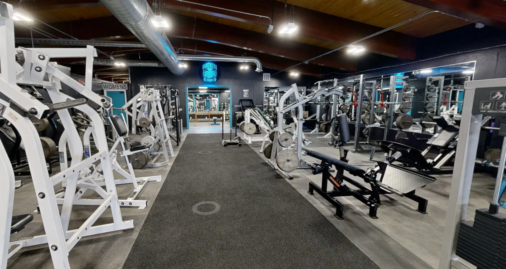 Interior benchmark image from related fitness capture